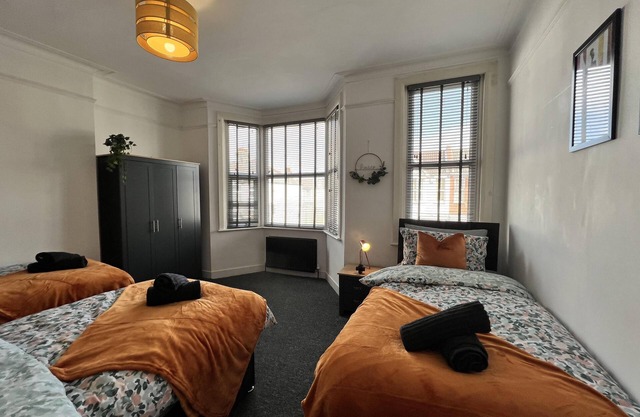 Captivating 2bed House in Southend Pet Friendly!