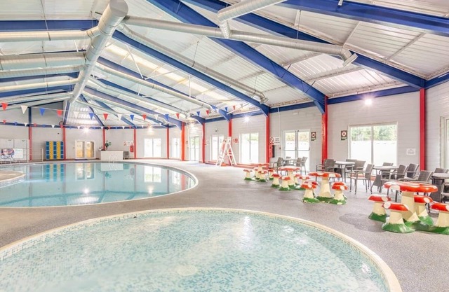 Caravan with one double and one twin.