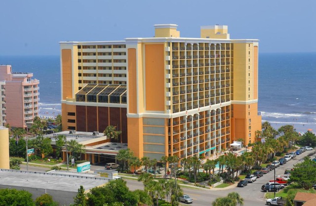 Caravelle Resort 