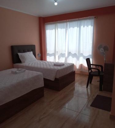 CARDOS HOSTAL