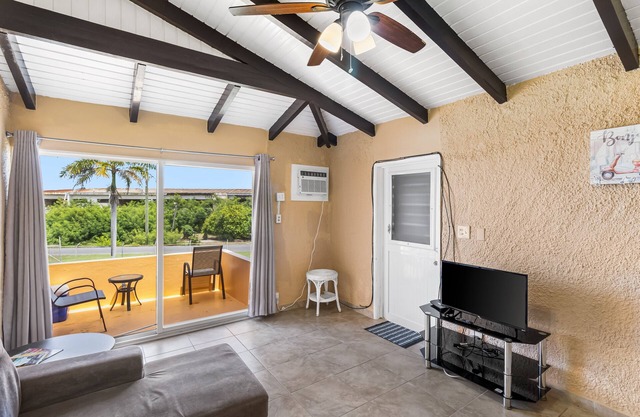 Caribbean View Your Way 1 Bedroom Condo by RedAwning