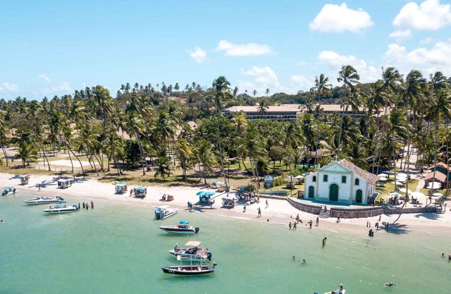 Carneiros Beach - House in Condominium with 4 bedrooms, close to Aquaventura.