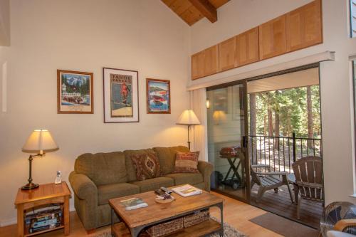 Carnelian Woods # 11 By Hauserman Rentals