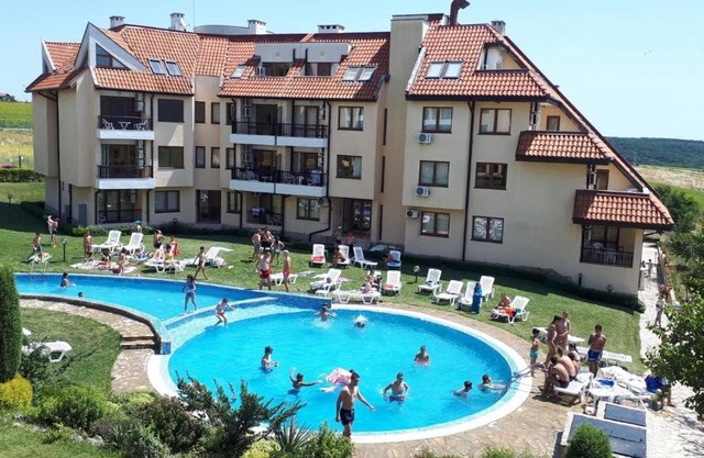 CarolMike Oasis Beach Apartment Kamchia Reserve