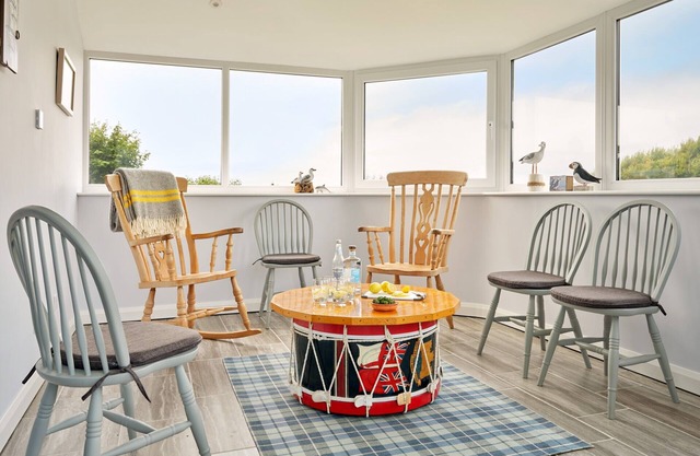 Carousel, Broad Haven