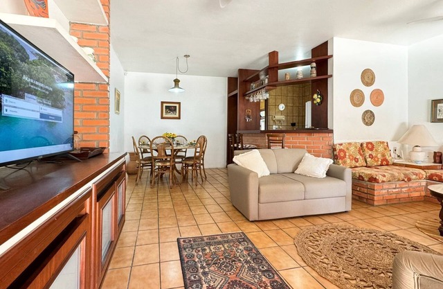 Casa Aconchegante a 100 metros da praia - NDI006