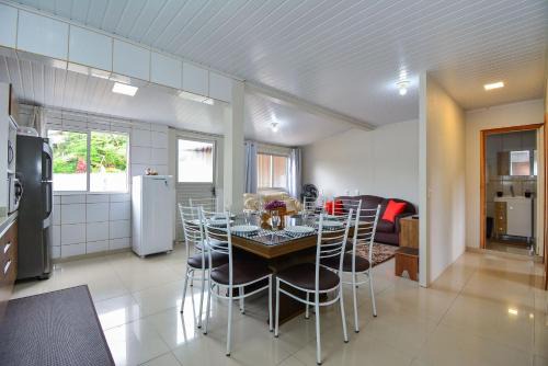 Casa Aconchegante na Praia da Gamboa - GAR003