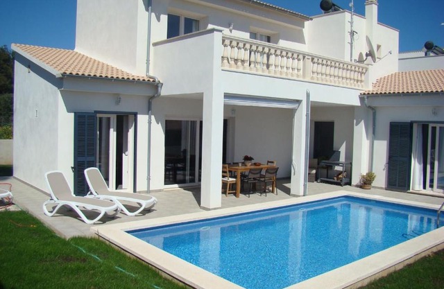 Casa Aina