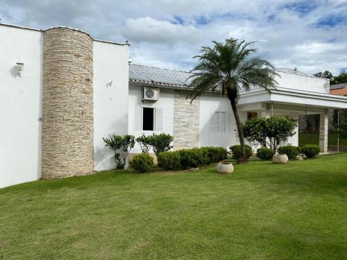 Casa alto padrão em São José da Barra-MG