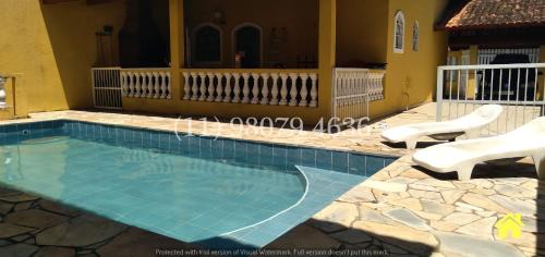 Casa Amarela, 3 Suítes, Piscina, Churrasqueira Itanhaém