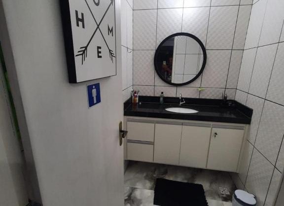 Casa Amarela - Linda casa familiar com piscina na Reserva do Peró em Cabo Frio