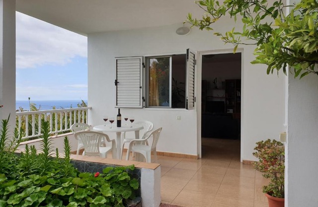 Casa Angel y Carmen (La Dama, La Gomera)