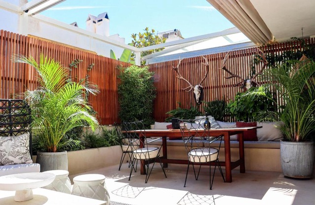 Casa Bambu - Incredible Beachside Townhouse