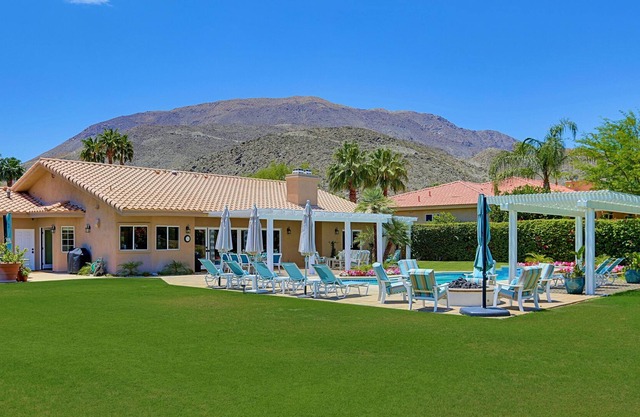 Casa Barbara | A Louisa Davis Property