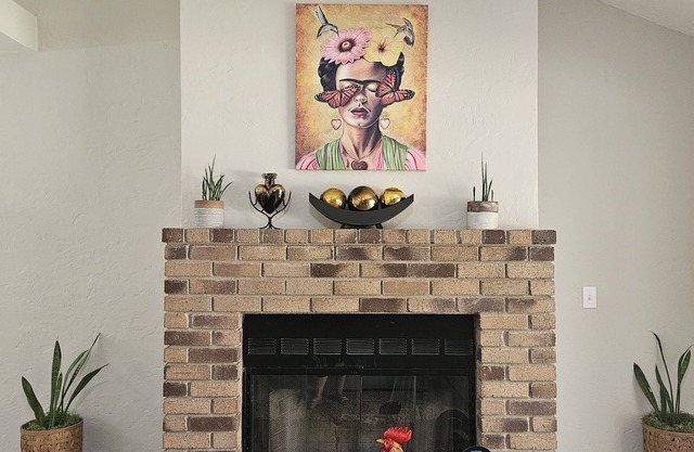 Casa Barrera Soothing 3-Bedroom Home in a North East Fresno!