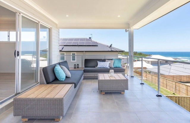 Casa Bel - Pool Table- 2 Minutes to Beach.