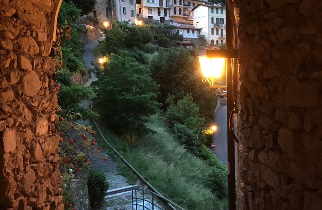 Casa Bella Vista - Medieval House In Pigna