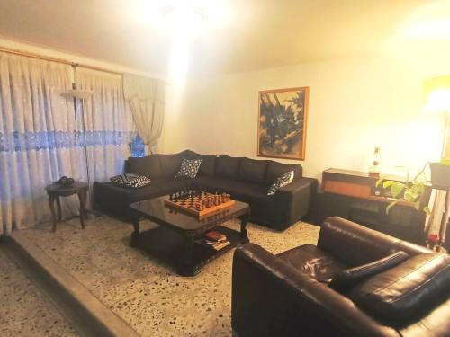 Casa Clásica Zona Centro Medellín, Casa Villa para 8H