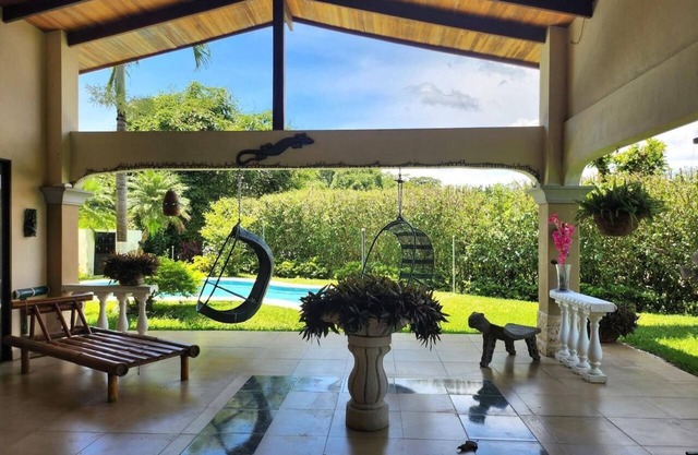 Casa Colibrí - Tranquil Retreat Surrounded by Nature