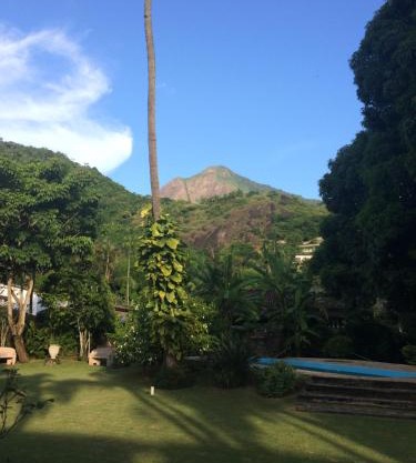 Casa Colonial Térrea no Saco da Capela em Ilhabela