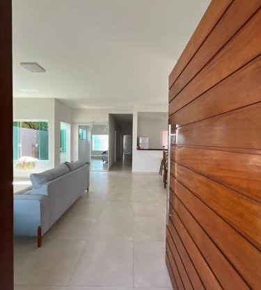 Casa com 4 quartos em Cananeia