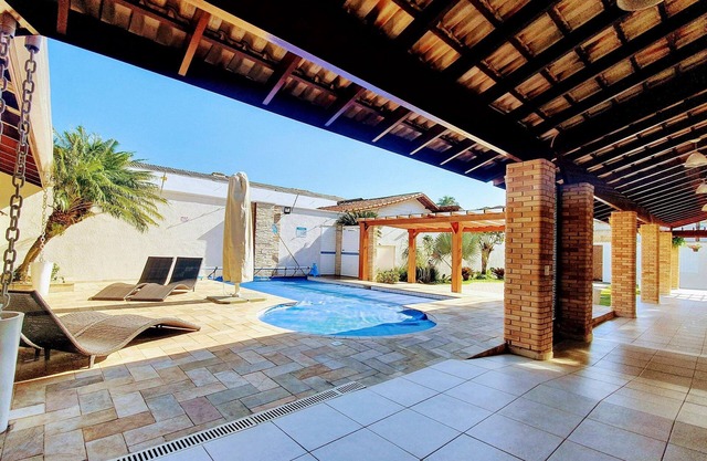 Casa com 6 Suites Praia dos Sonhos