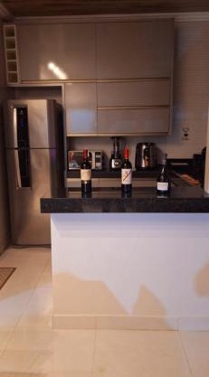 Casa completa com área gourmet e piscina -2 quartos