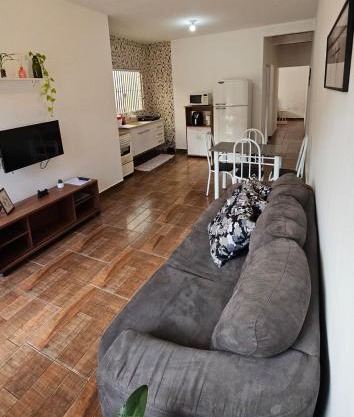 Casa Completa em Cotia com Garagem Local Tranquilo e Familiar