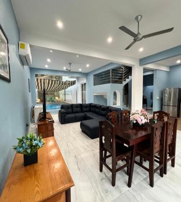 Casa Cristina Mamá Regañona