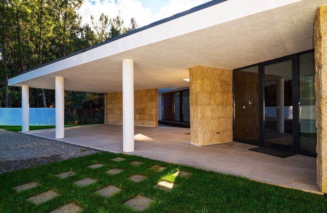 Casa da Luz - Luxury villa in Gerês - Heated pool - Tennis court
