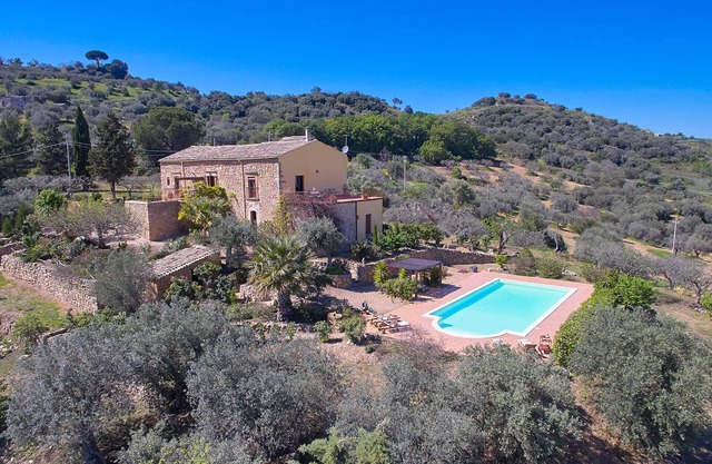 Casa de Arena with pool, Aidone-Piazza Armerina