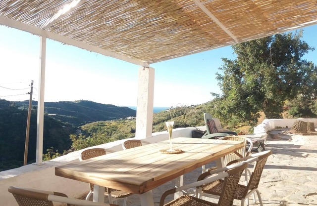 Casa de campo con piscina a 15 minutos de la playa