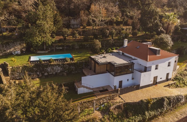 Casa de Férias com Piscina e Vista Fantástica