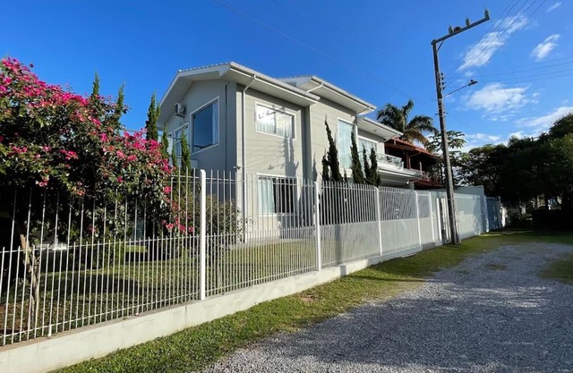 Casa de Praia Guarda do Embaú