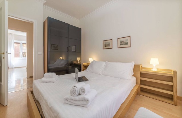 Casa della Musica, Bright Apartment