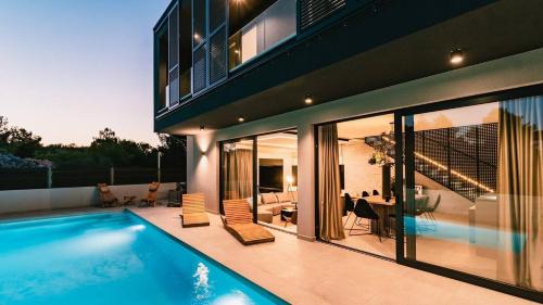 Casa Domina with sauna and whirlpool only 200 meters from the beach