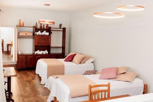 Casa Duplex c/suíte cozinha completa e ventilador