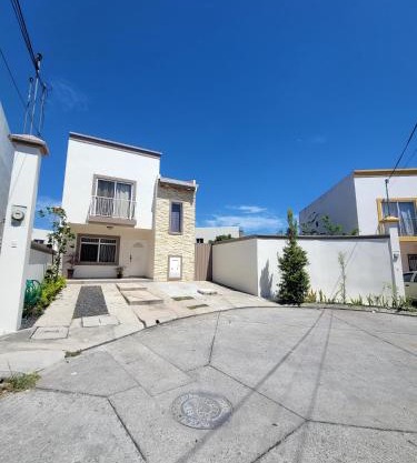 Casa el Roble Oeste, Minimalist