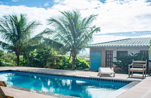 Casa em Búzios com Piscina e Vista para Montanha