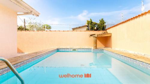 Casa em Peruíbe com Piscina a 10min da Praia