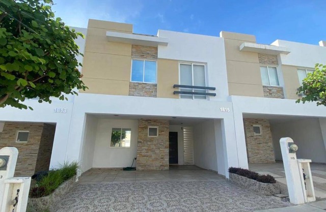 Casa en Almar a unos pasos del mar en Mazatlan