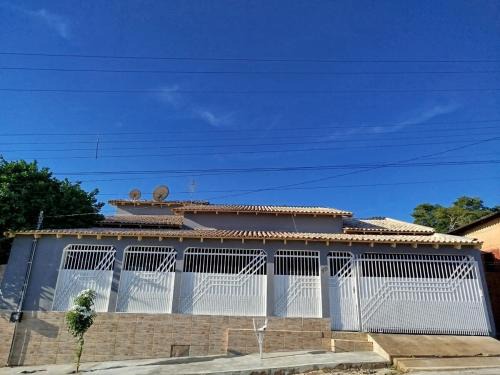 Casa espaçosa, com ar condicionado em todos os quartos