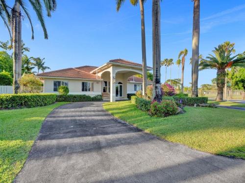 Casa Fina Miami Near Beaches
