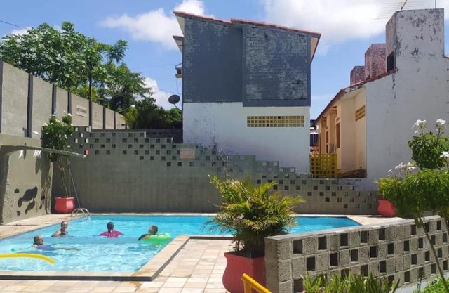Casa FORTE 3qts 200m praia ar pisc estac até 12 pessoas portaria 24H