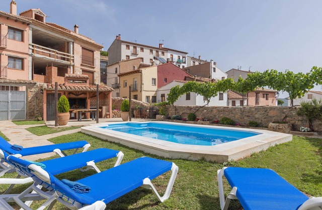 Casa Fuster apartment Las Encinas in San Agustín (Teruel)