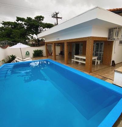 Casa Guarujá 400m da Praia