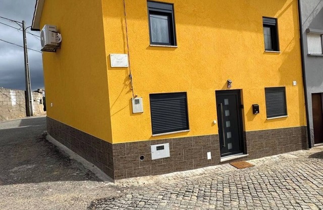 Casa Henriques
