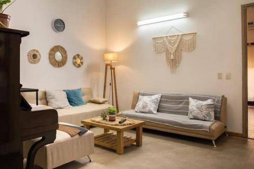 Casa Jade, Amplia Casa con excelente ubicación en Capital Federal