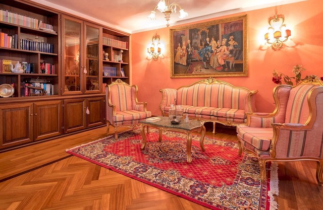 Casa Janas - Three Bedroom Apartment, Sleeps 6