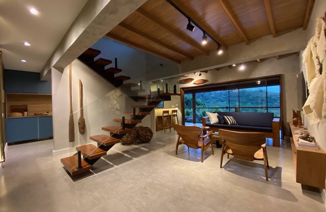 Casa Linda no Condomínio Sítio Bom em Mangaratiba Aluguél por Temporada